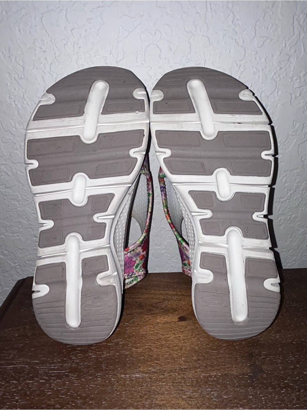 Skechers Arch Fit City Catch Floral Print Sandal Shoes - Picture 7 of 8